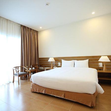 Calisun Hotel Phu Quoc Buitenkant foto