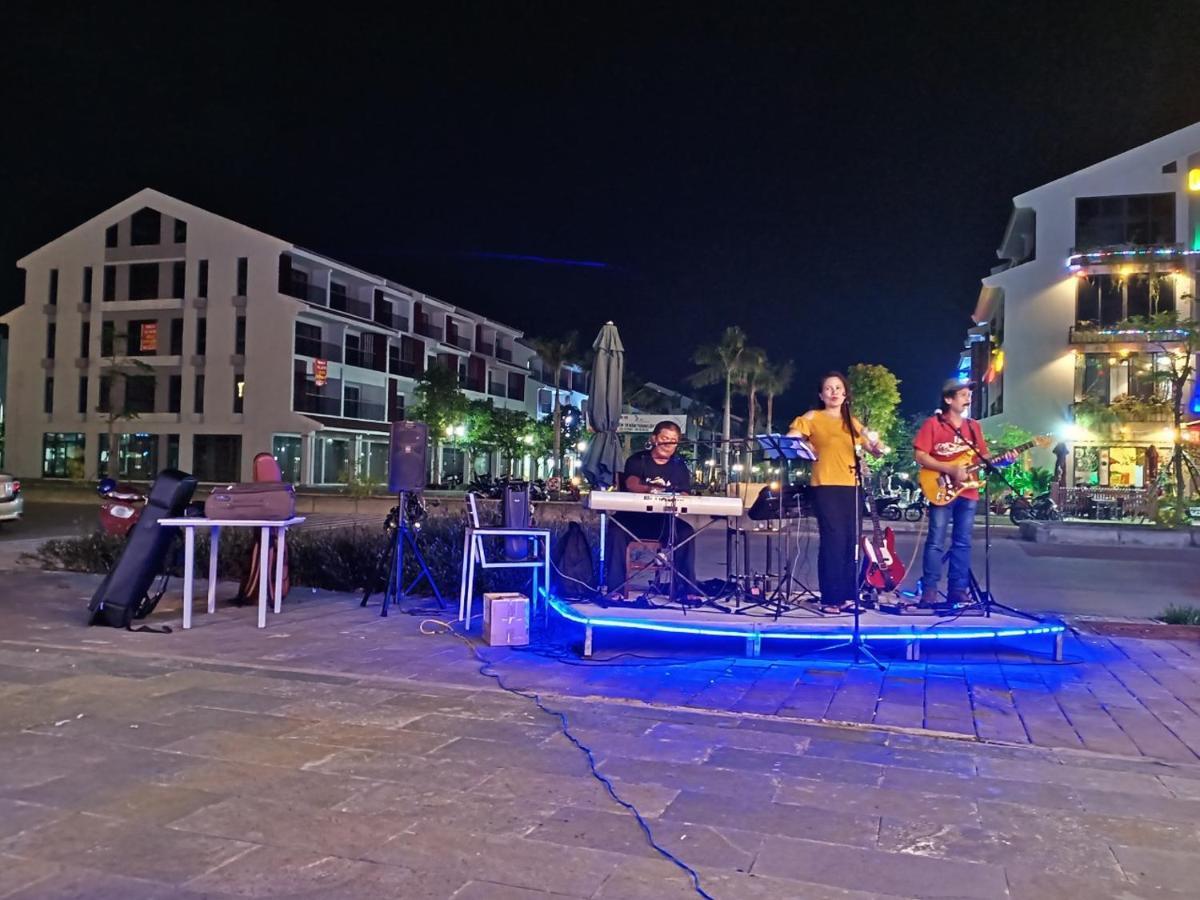Calisun Hotel Phu Quoc Buitenkant foto